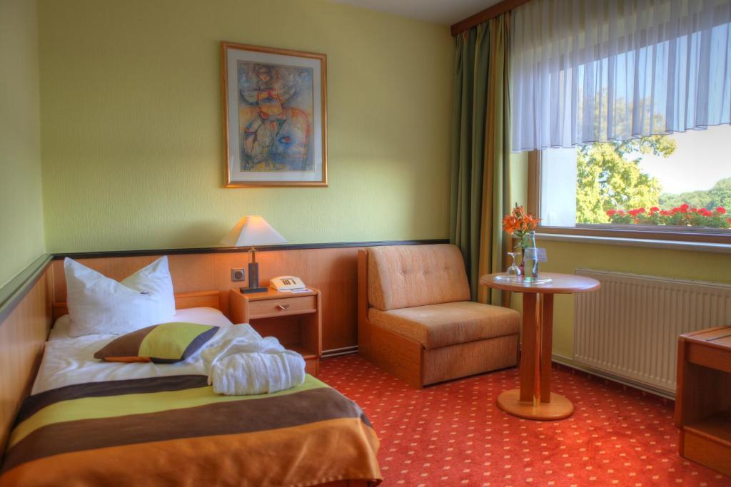 Hotel "Seelust" Garni Röbel Екстериор снимка